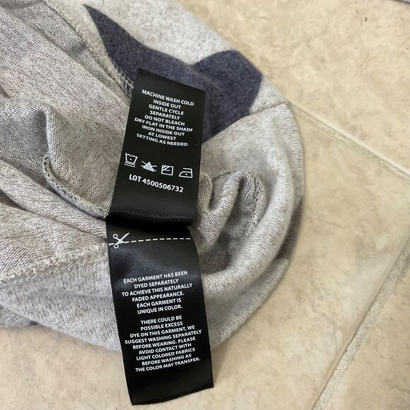 NWT Buffalo David Bitton Women's size S Soft Cozy Crewneck Stars Top Twinkle - Picture 10 of 10